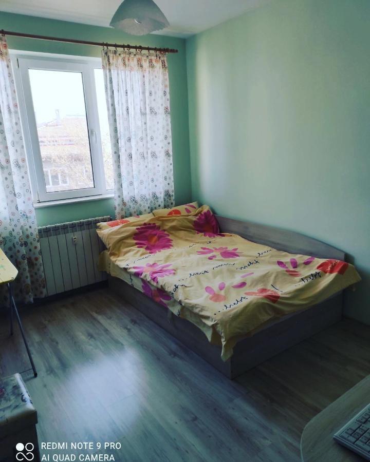 Pleven Sunny Apartment Екстериор снимка